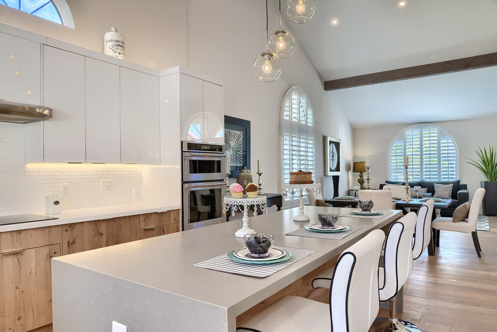 Service - Hotel Kitchen Cabinets